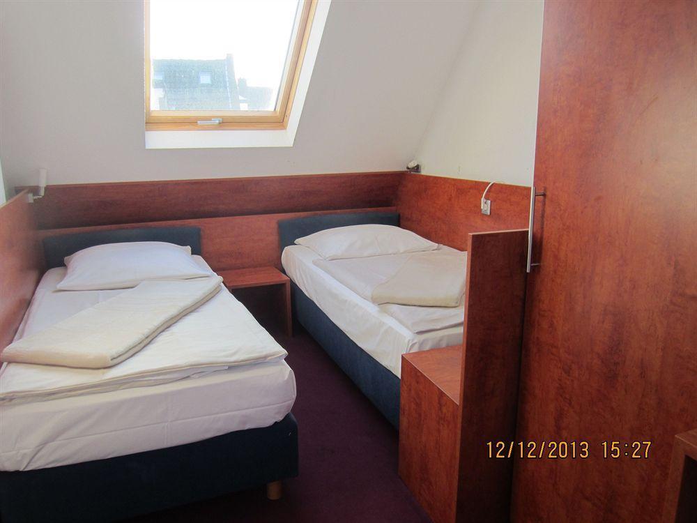Altstadt Hotel Rheinblick Dusseldorf Bagian luar foto